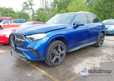 2023 Mercedes-Benz Glc 300 4Matic Suv z USA, uszkodzony, nr VIN W1NKM4HB7PF049335